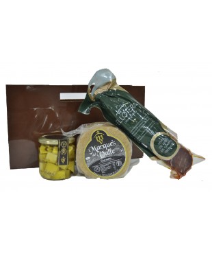Lote nº 17:  Queso Curado 1kg. + Tarro de Queso Curado de Oveja en Aceite de Oliva + Lomo de Cebo de Campo Ibérico 500gr.